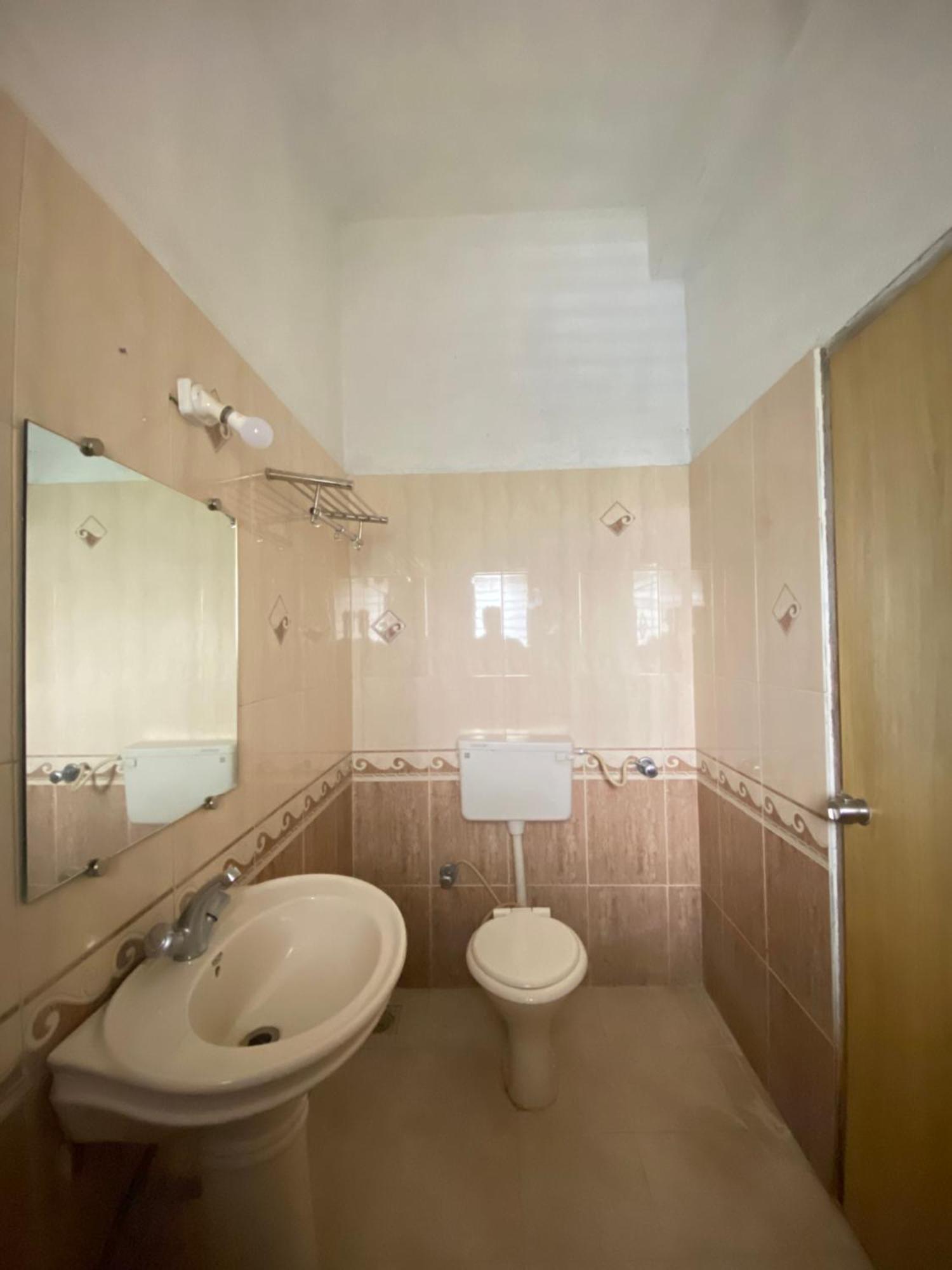 Jewel Resort Lonavala Esterno foto